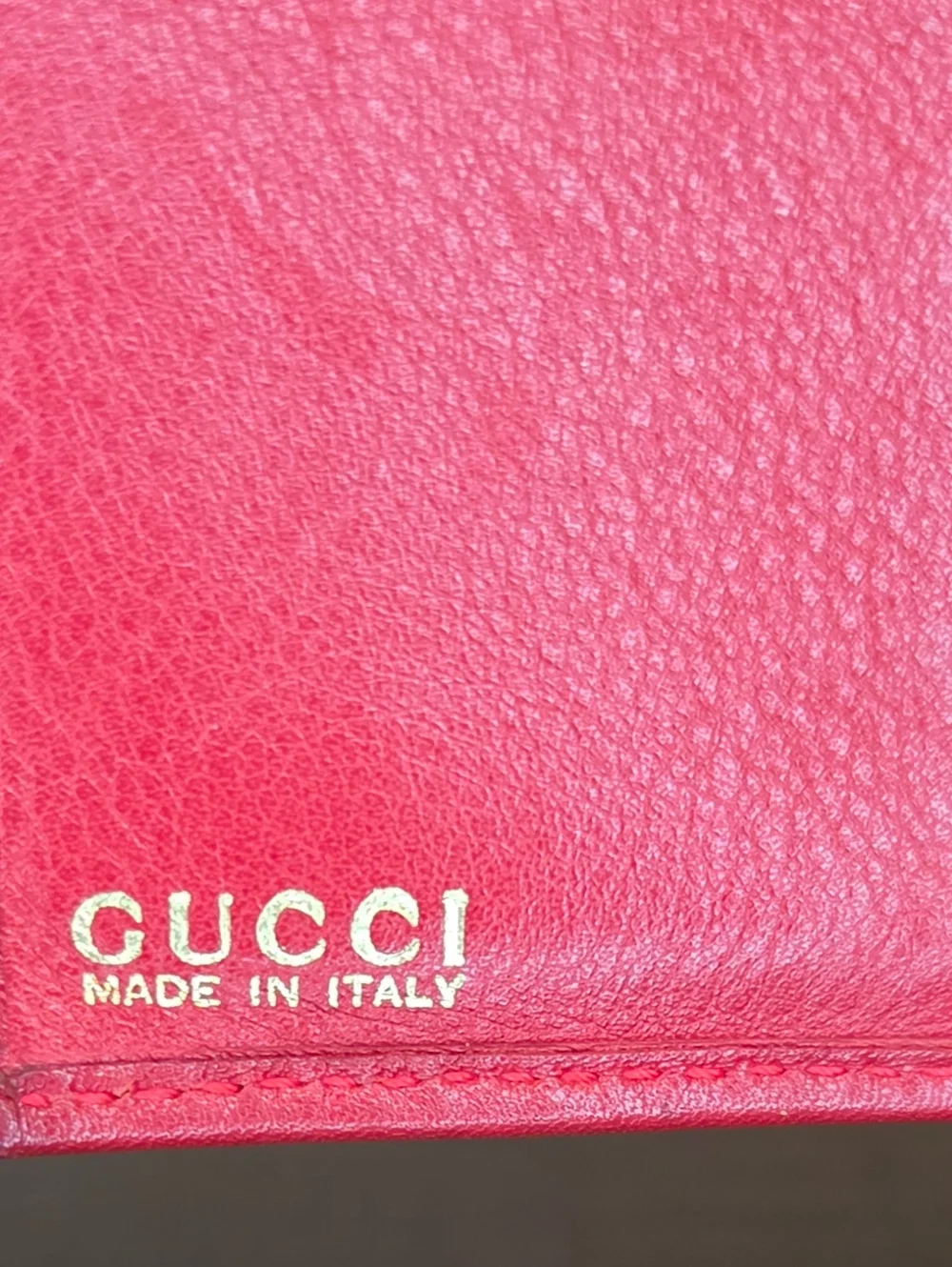 Gucci Red Leather Horsebit Bifold Wallet Vintage 1996 Gold Hardware w/ Box - Picture 10 of 16